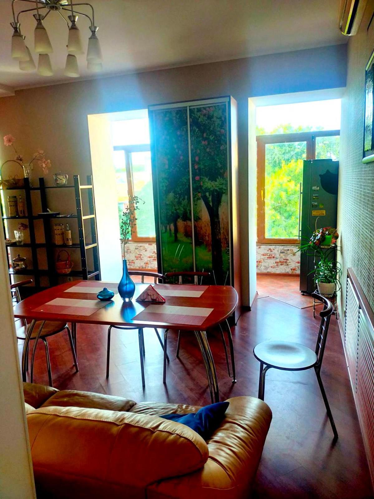 City Garden Apartments Odessa Extérieur photo